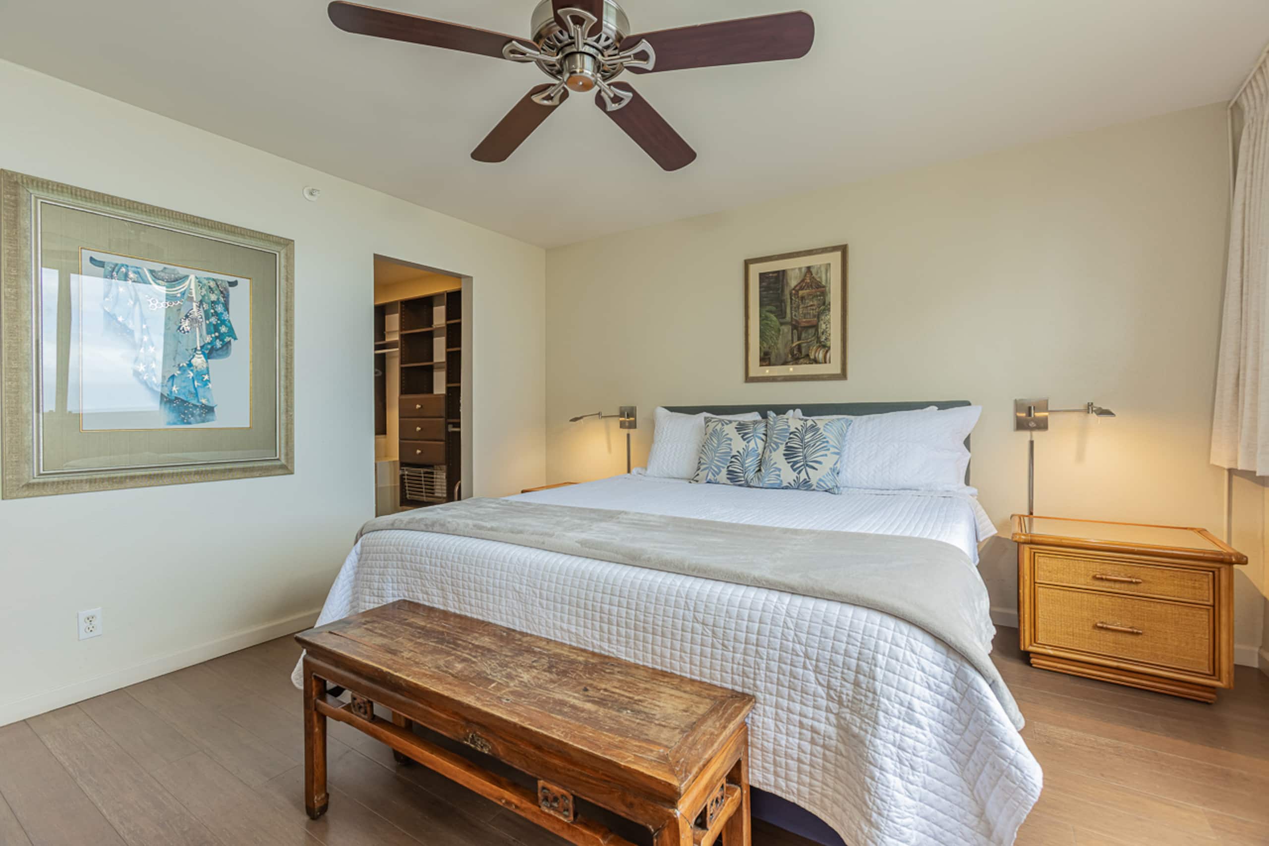 Condo in Lahaina · ★4.86 · 1 bedroom · 2 beds · 1 shared bath - Image 1