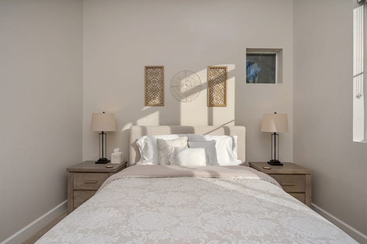 Soba za goste 1 s bračnim krevetom (širine 150 - 17