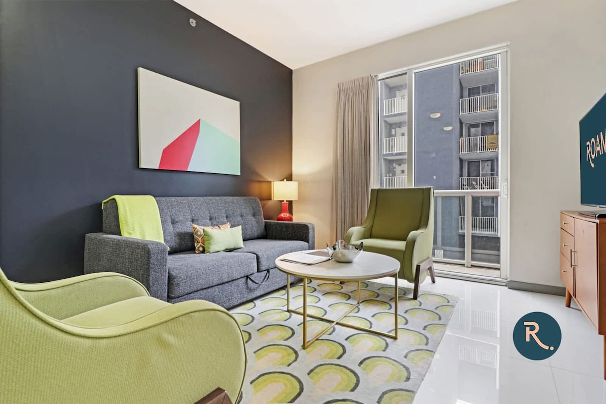 Top performing Airbnb: Roami at Habitat Brickell | Pool+Balcony | 2BR in Miami Avenue