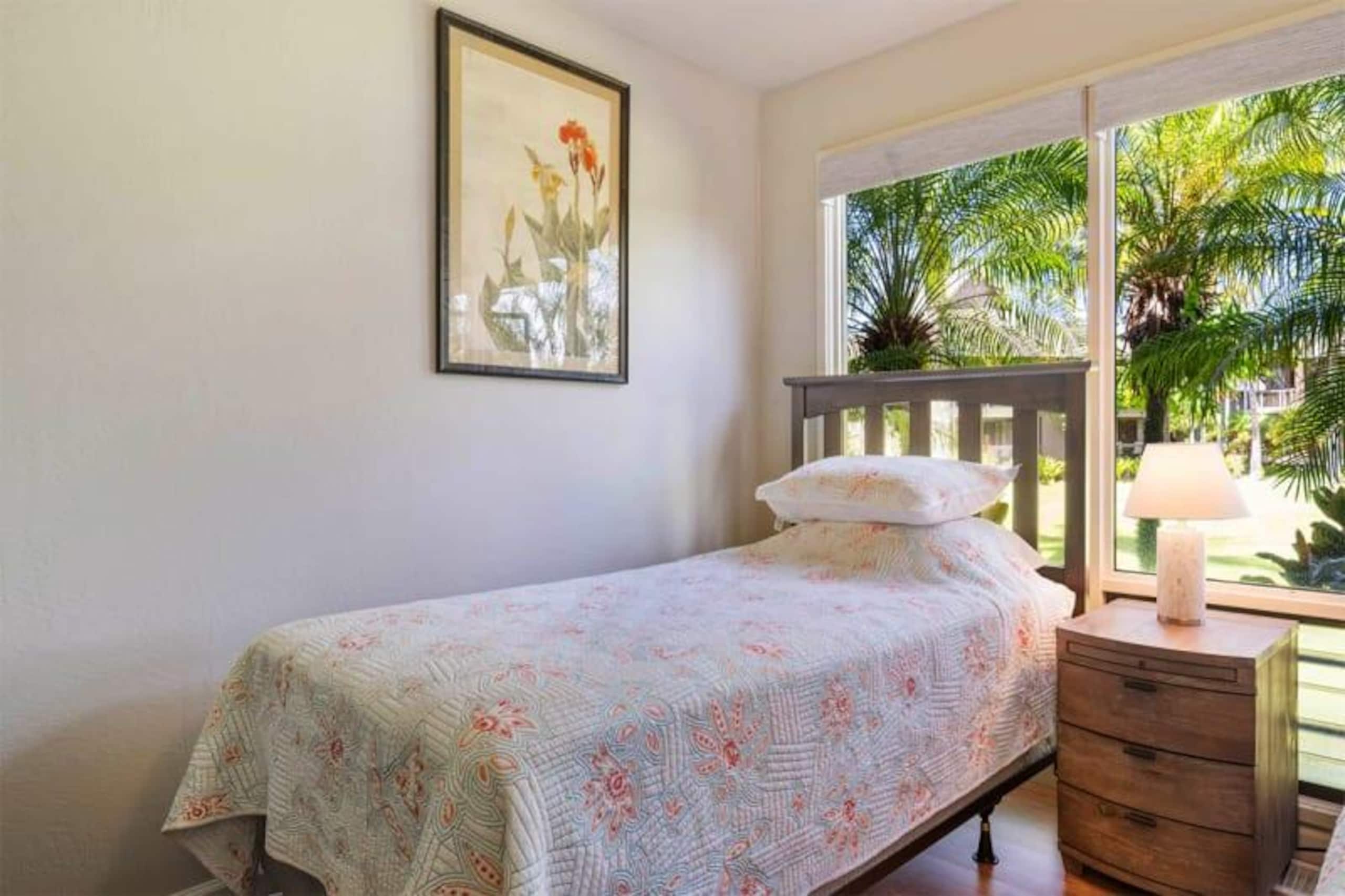 Condo in Kailua-Kona · ★4.67 · 2 bedrooms · 3 beds · 2 baths - Image 22