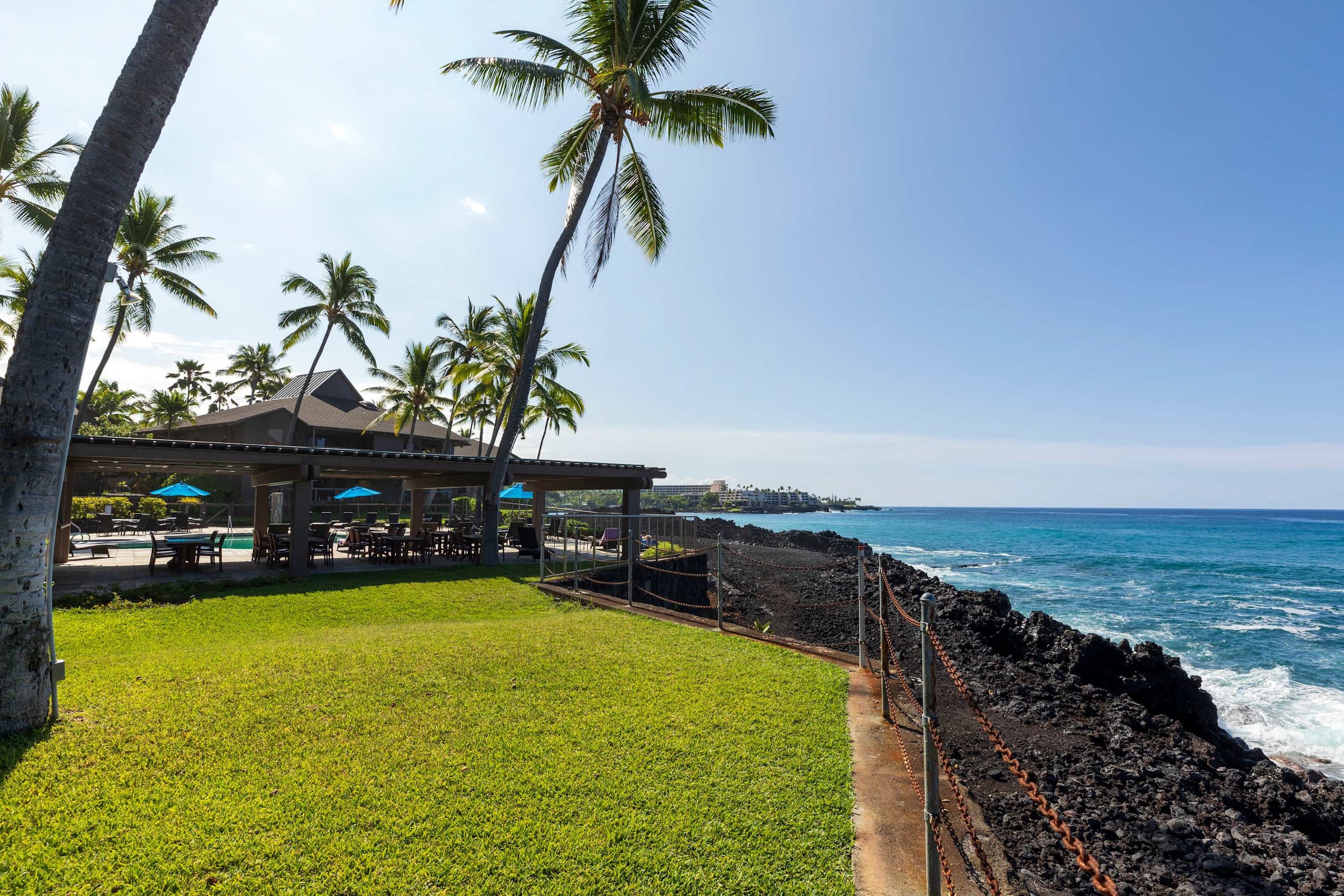 Condo in Kailua-Kona · ★4.84 · 2 bedrooms · 5 beds · 2 private baths - Image 46