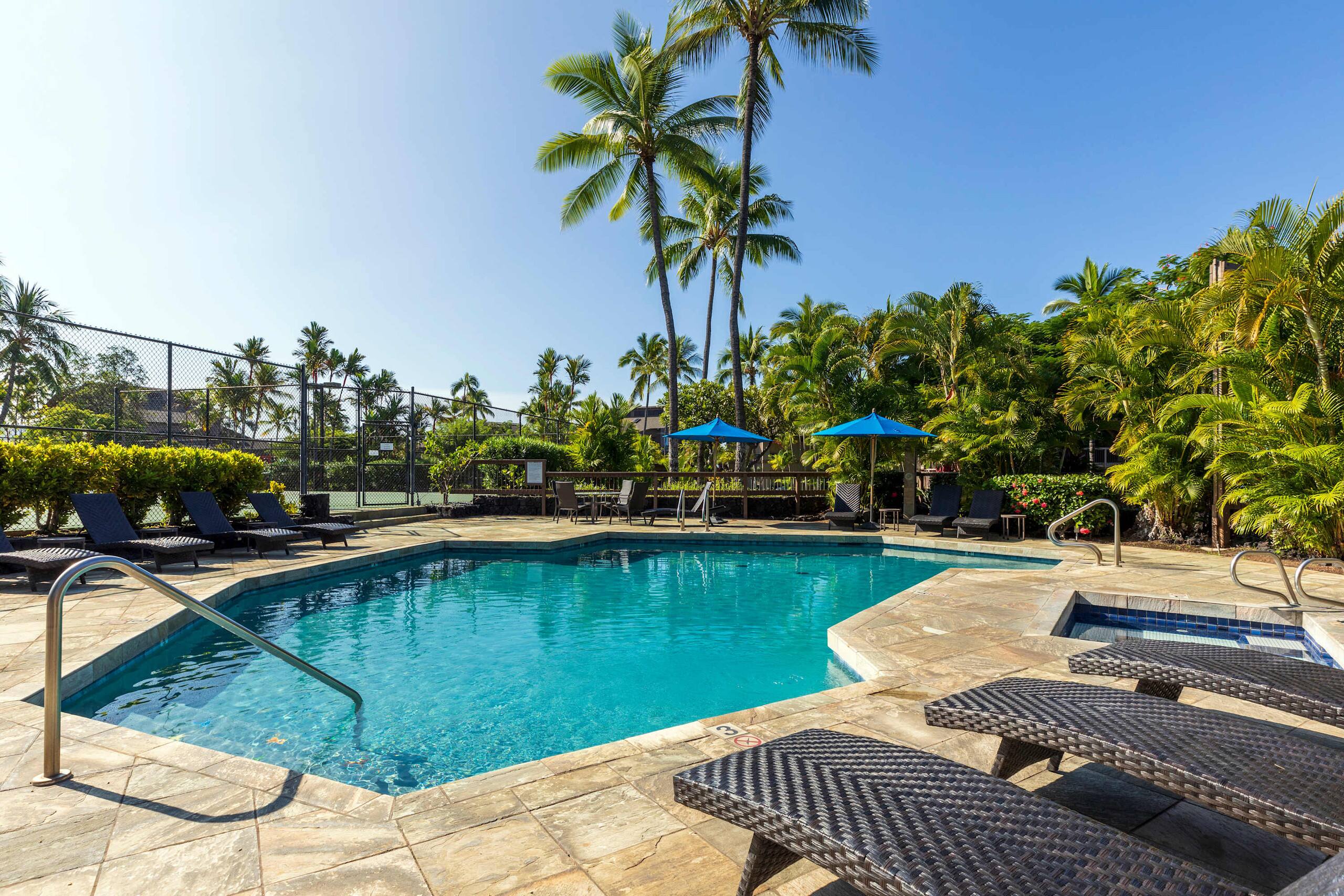 Condo in Kailua-Kona · ★4.84 · 2 bedrooms · 5 beds · 2 private baths - Image 50