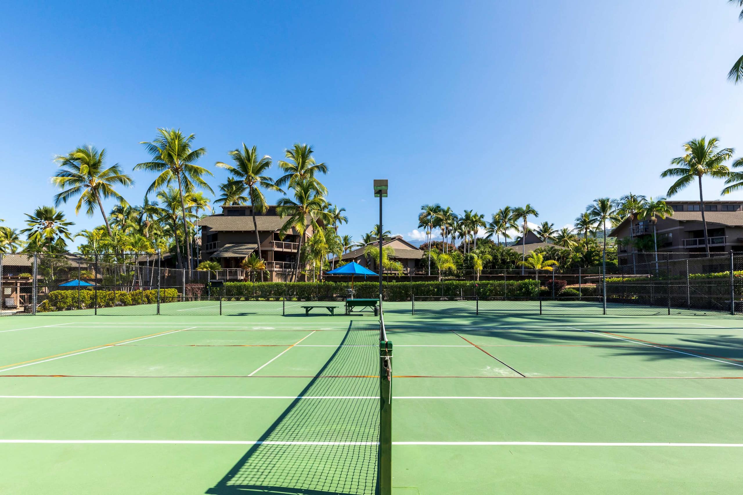 Condo in Kailua-Kona · ★4.84 · 2 bedrooms · 5 beds · 2 private baths - Image 65