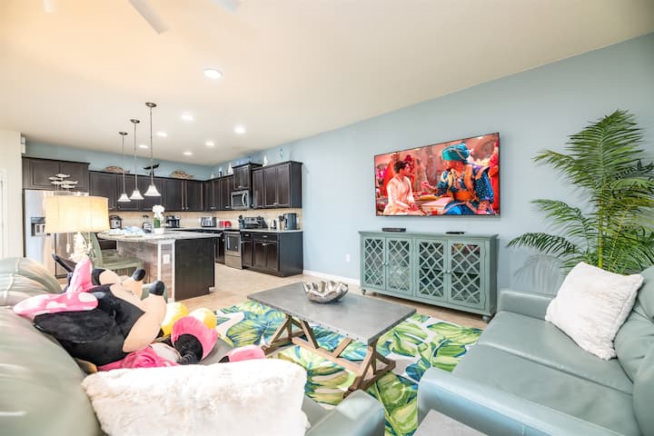 2 Movie Rooms|game Room|king Beds|free Pool Heat - Florida