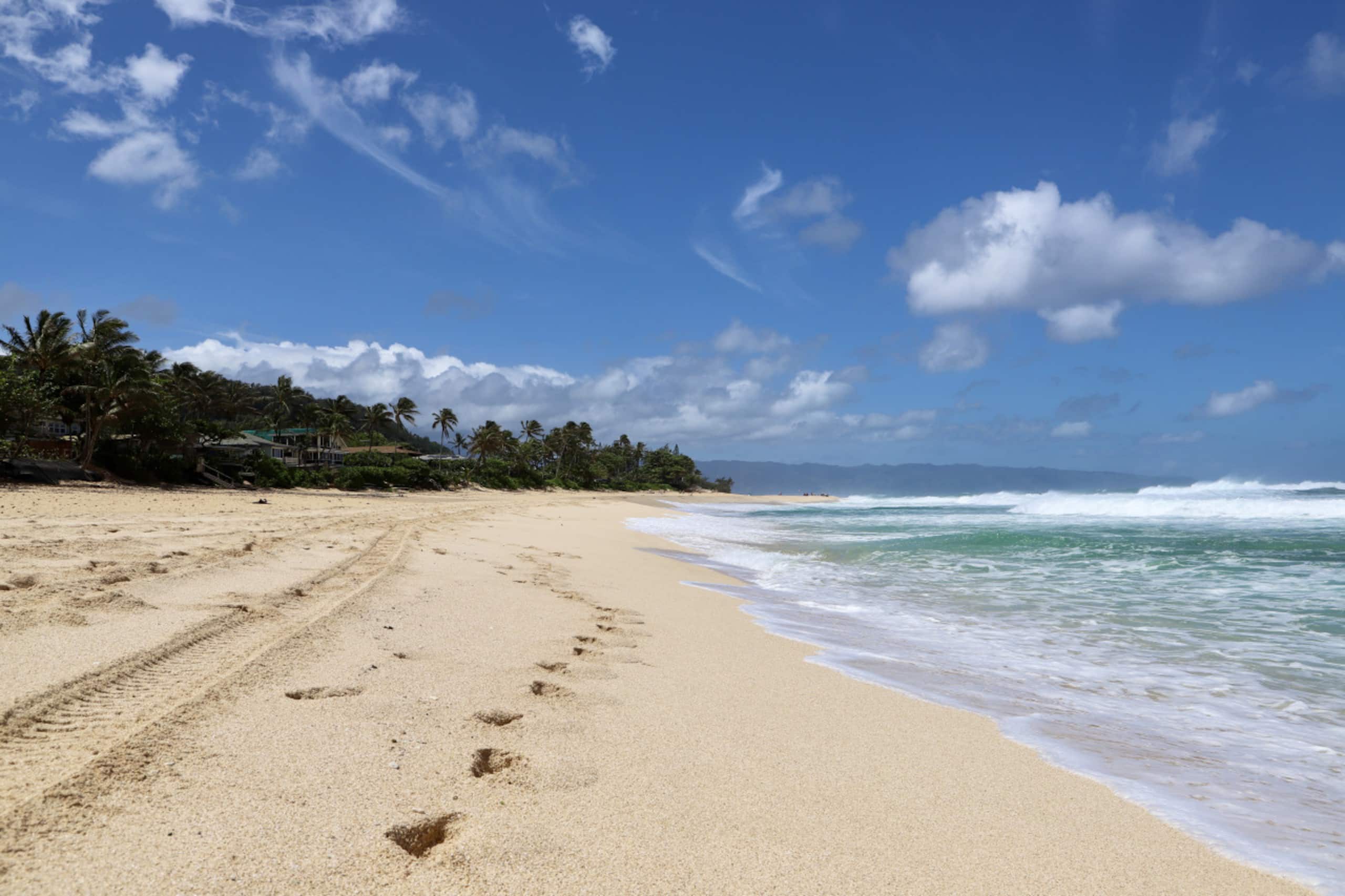 Home in Kahuku · ★4.87 · 2 bedrooms · 4 beds · 2 private baths - Image 29