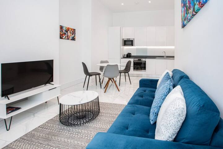 Stylish Harley Street Apartment