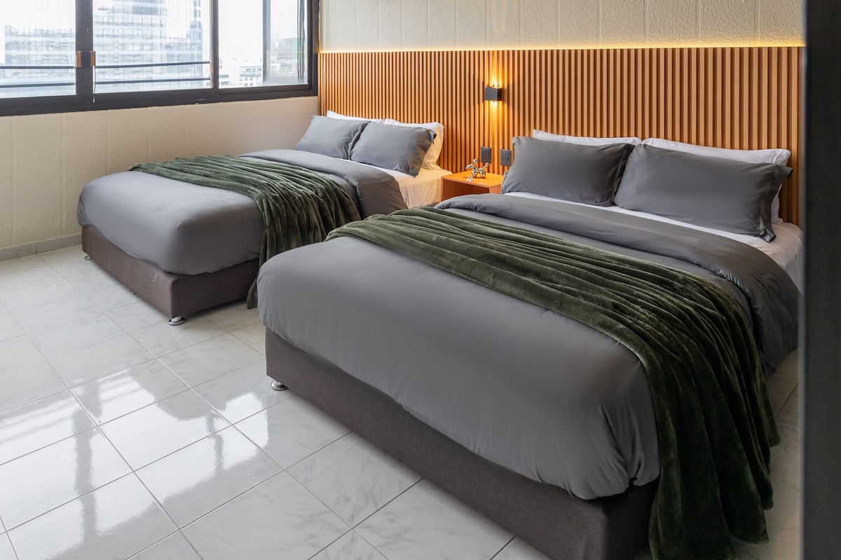 Dhoma e gjumit 2 - Hapësirë e mjaftueshme për të gjithë me dy krevate dopio të rehatshëm.