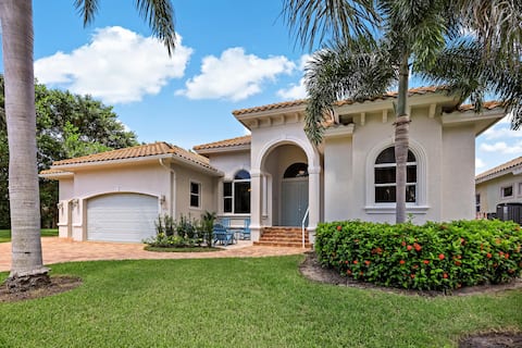 Home w/ Pool/Spa, Ping Pong | Steps to Beach/Food