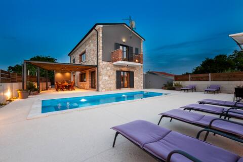 Villa Baraka in Rovinj for rent | WiiBuk