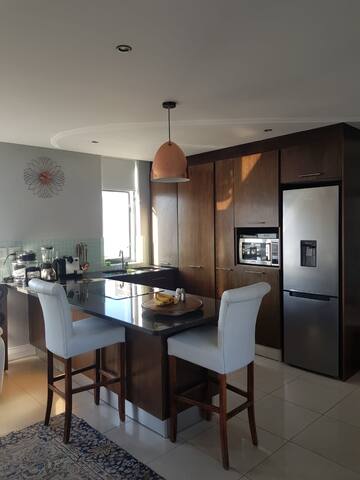 2 Bedroom Apartment – Eden on the Bay gallery image 3