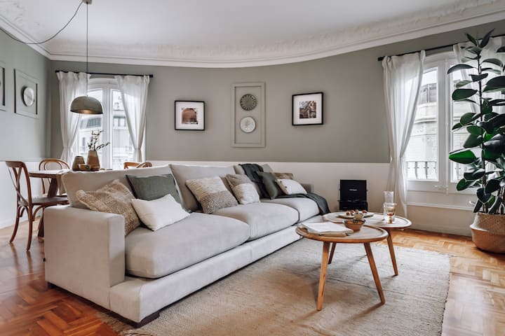 Olvera - 3 Bedrooms In Eixample Dreta - Barcelona