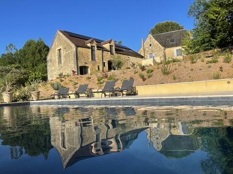 Chaliniac: Stone house with heated pool