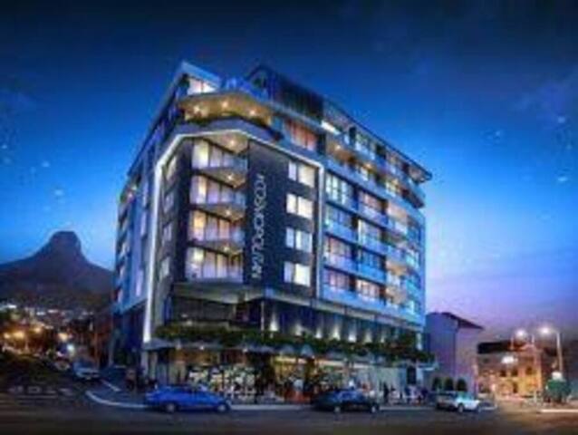 Above&Beyond • Sunset Charm • Excl 3Bedroom• 701 gallery image 5