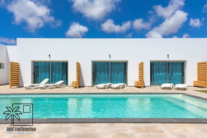 IRent Fuerteventura managed Airbnb listing 3
