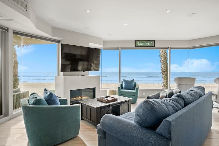 Luxury Oceanfront Condo w/ A/C & Incredible Views