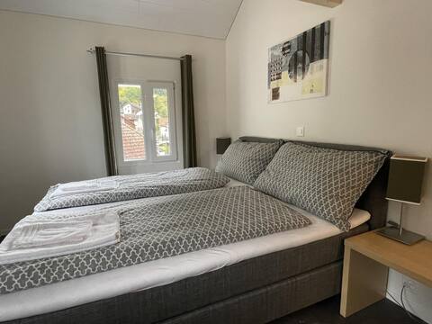 Neubau-Family room-Superior-Private Bathroom-Count