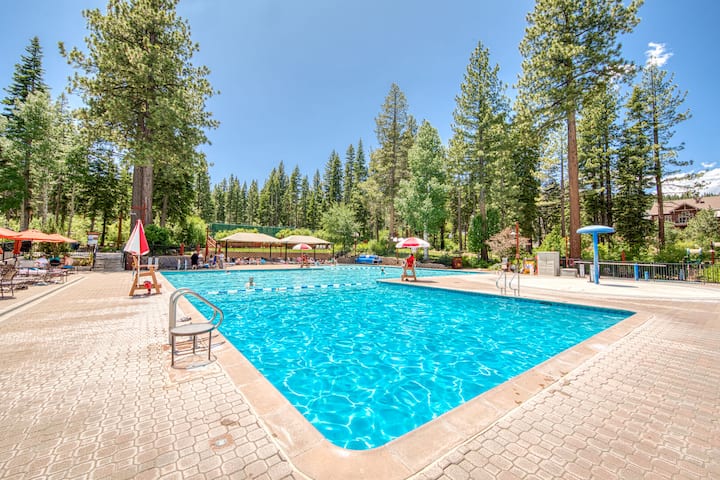 Rocky Point #14 By Tahoe Getaways - Hoa Pool, Gym, Tennis & More! - Lake Tahoe