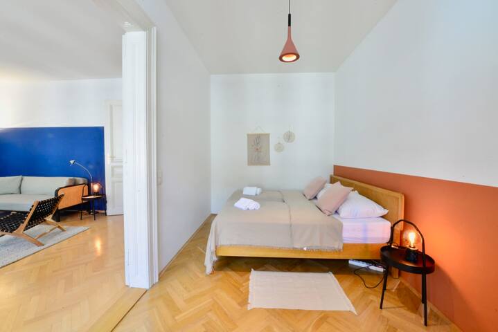 Beautiful Flat Next to Karlskirche gallery image 3