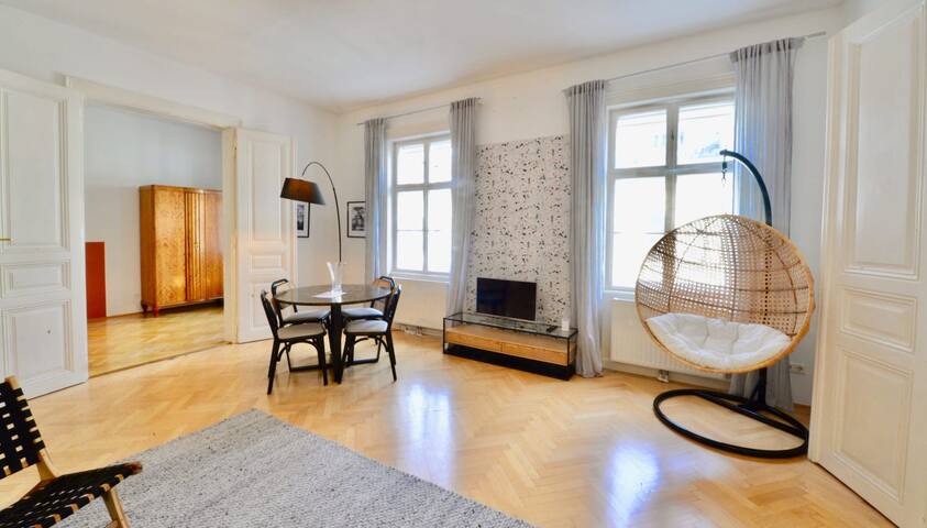 Beautiful Flat Next to Karlskirche