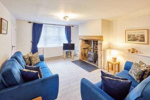 Host & Stay | Kenmore