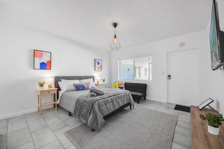 Prime Location Studio | 15 Min To Wynwood - Miami, FL