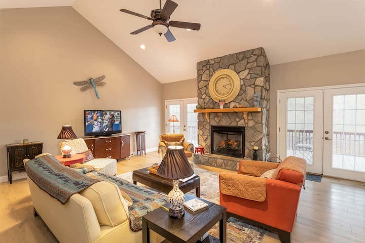 Mountain Retreat In West Jefferson - North Carolina