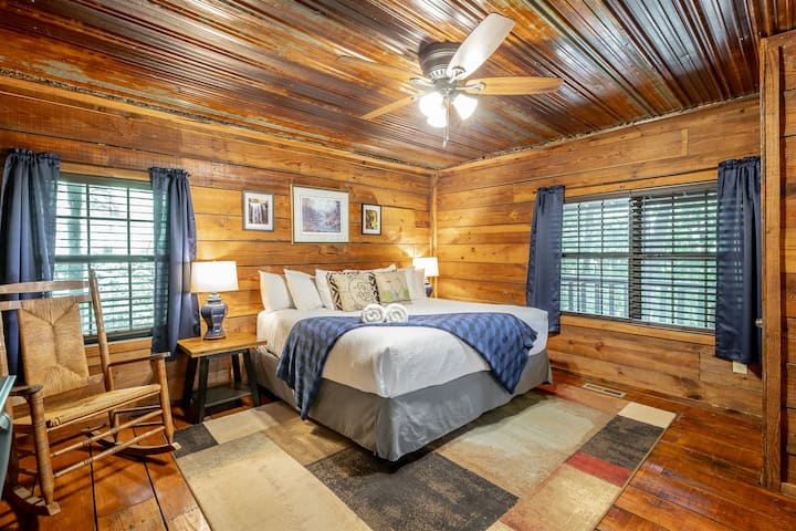 Nyumba ya mbao 1 - chumba kikuu cha kulala cha King