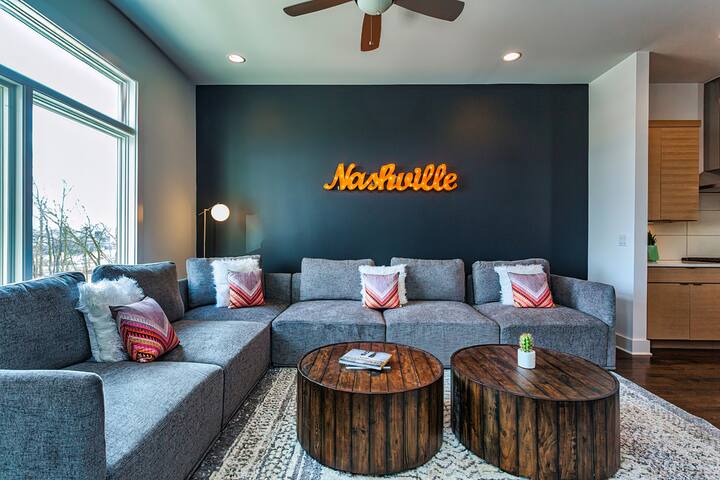 Side By Side | Perfect for Large Celebrations gallery image 5