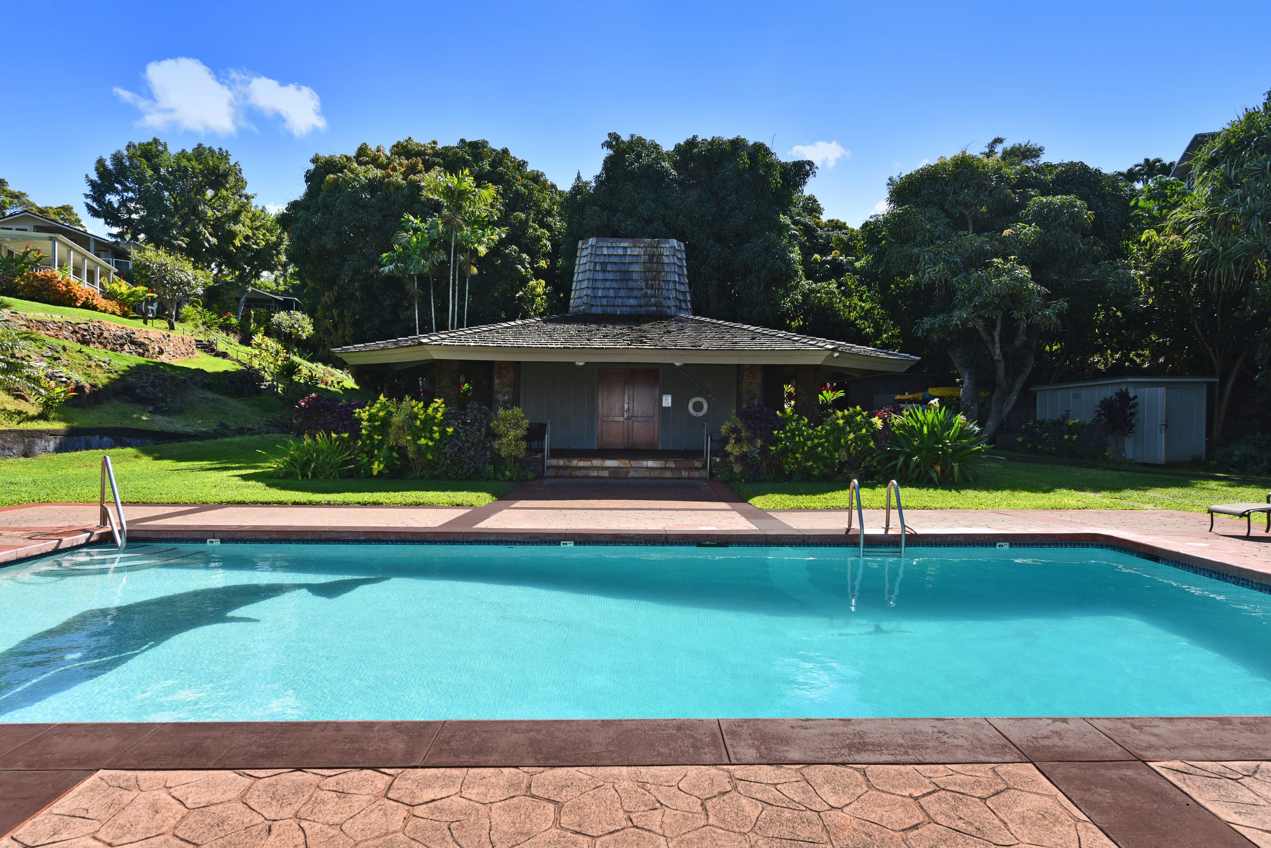 Home in Lahaina · ★5.0 · 4 bedrooms · 4 beds · 4 baths - Image 43
