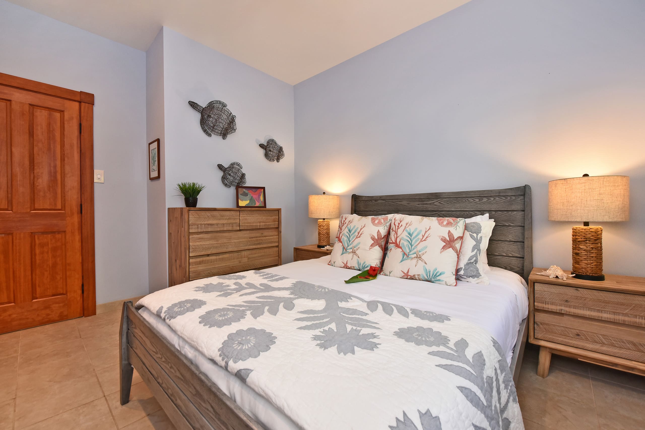 Home in Lahaina · ★5.0 · 4 bedrooms · 4 beds · 4 baths - Image 9