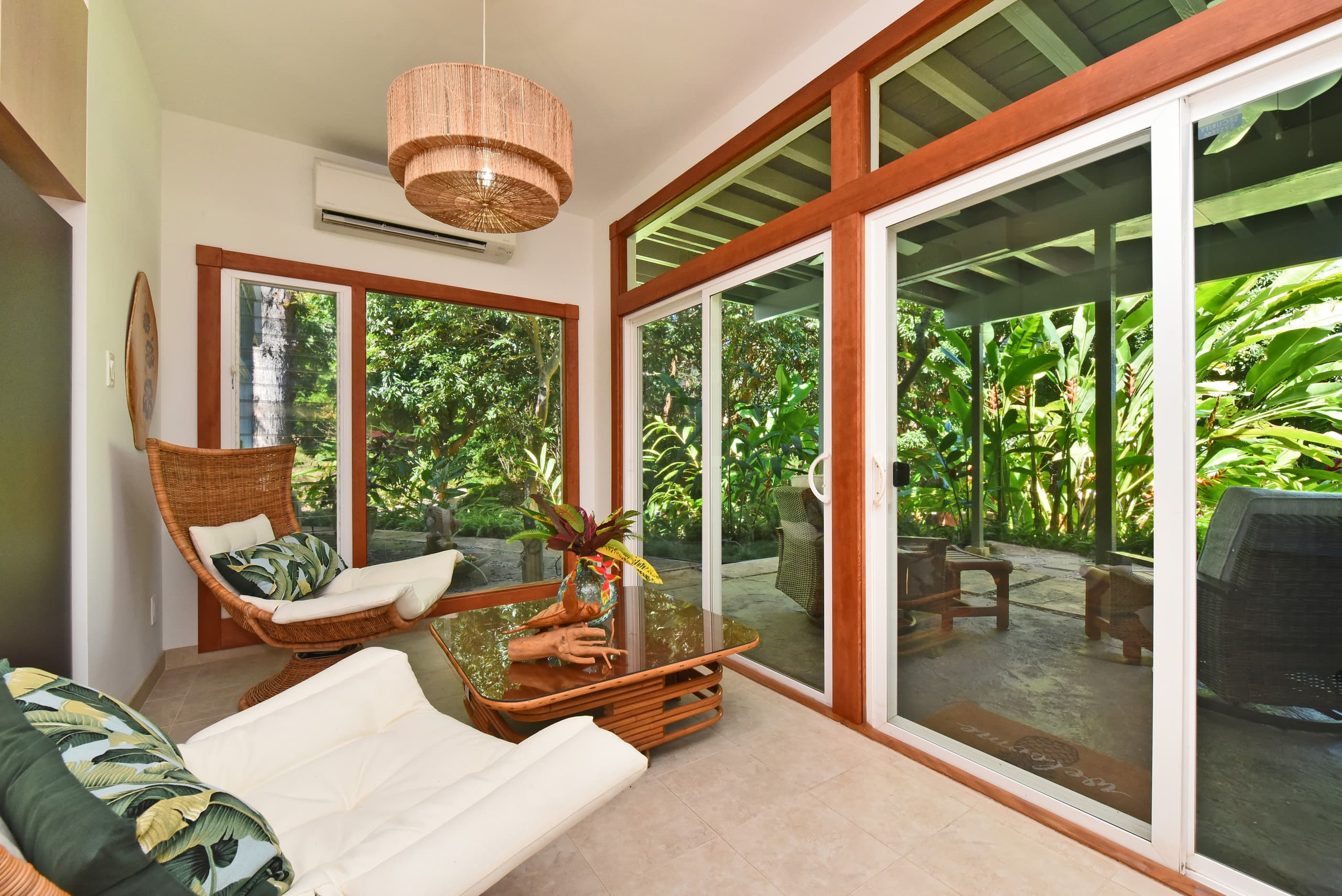 Home in Lahaina · ★5.0 · 4 bedrooms · 4 beds · 4 baths - Image 50