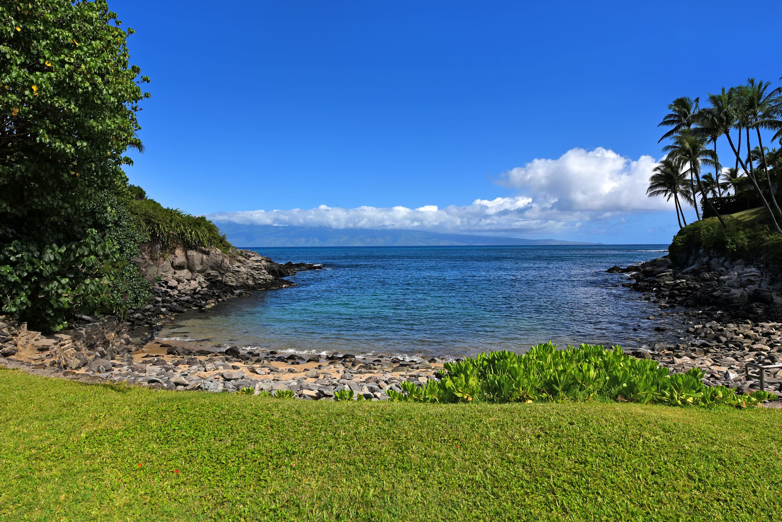 Home in Lahaina · ★5.0 · 4 bedrooms · 4 beds · 4 baths - Image 27