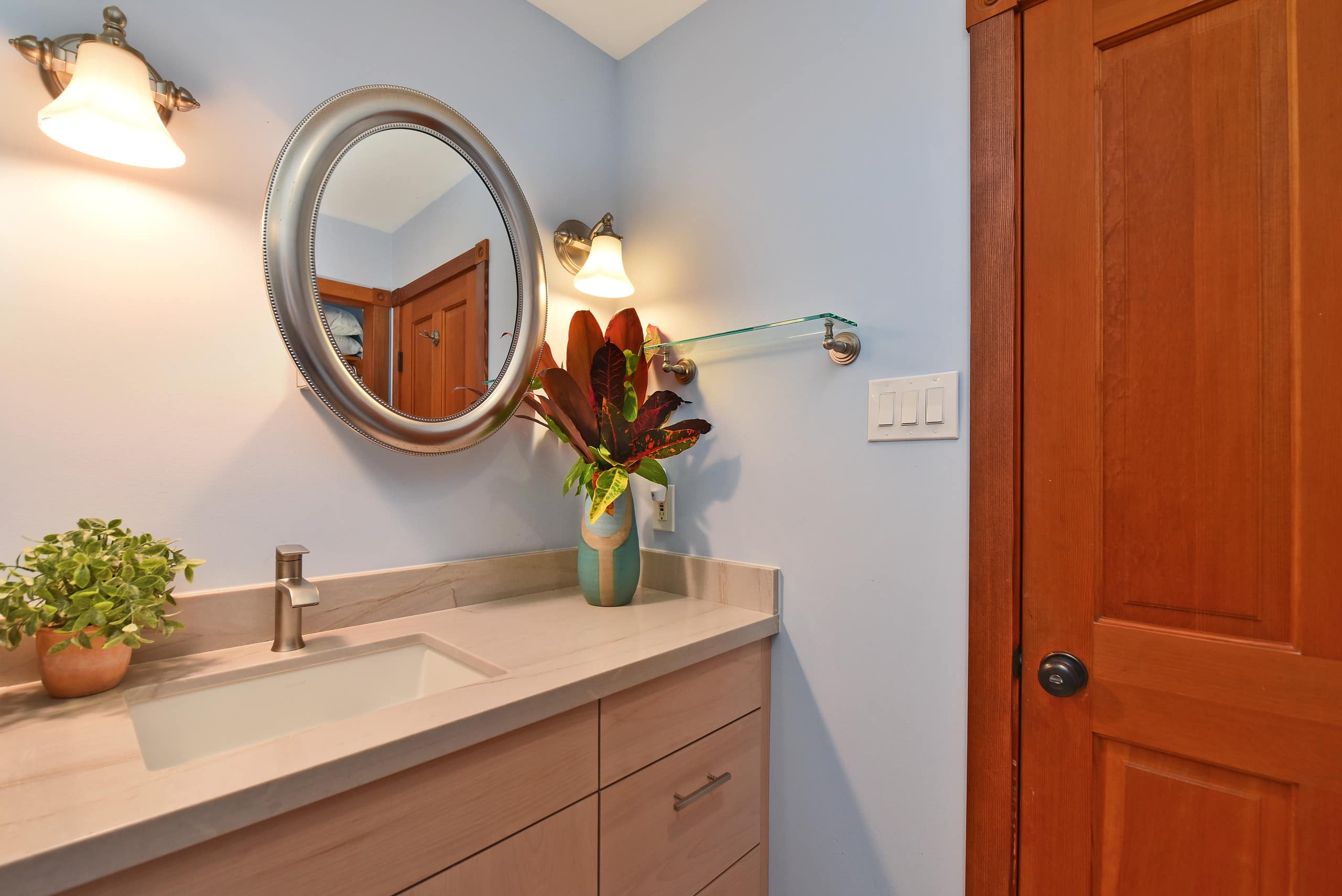 Home in Lahaina · ★5.0 · 4 bedrooms · 4 beds · 4 baths - Image 16
