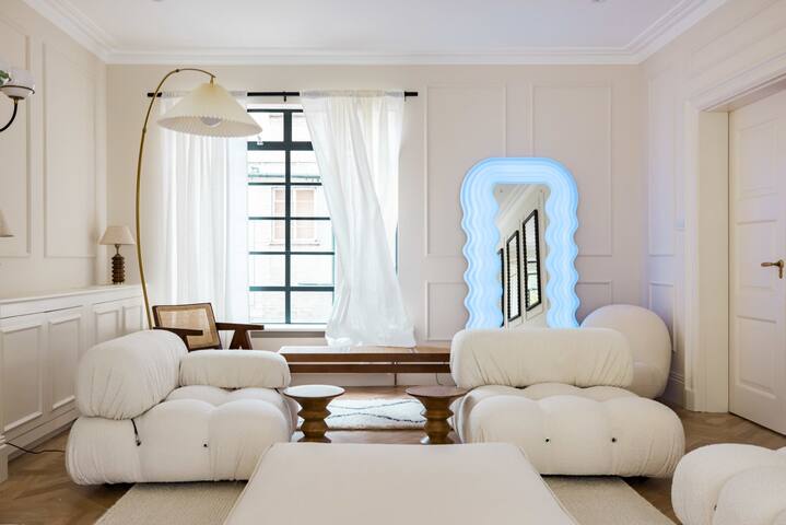 House of Bobbin – Hyde Park Mansion gallery image 4