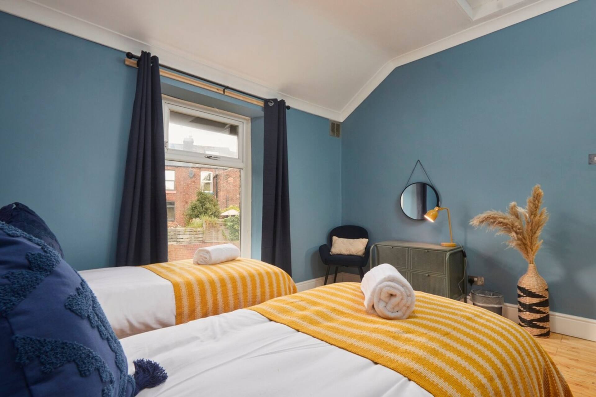 Cosy, Stylish, Leafy And Homely — foto 4