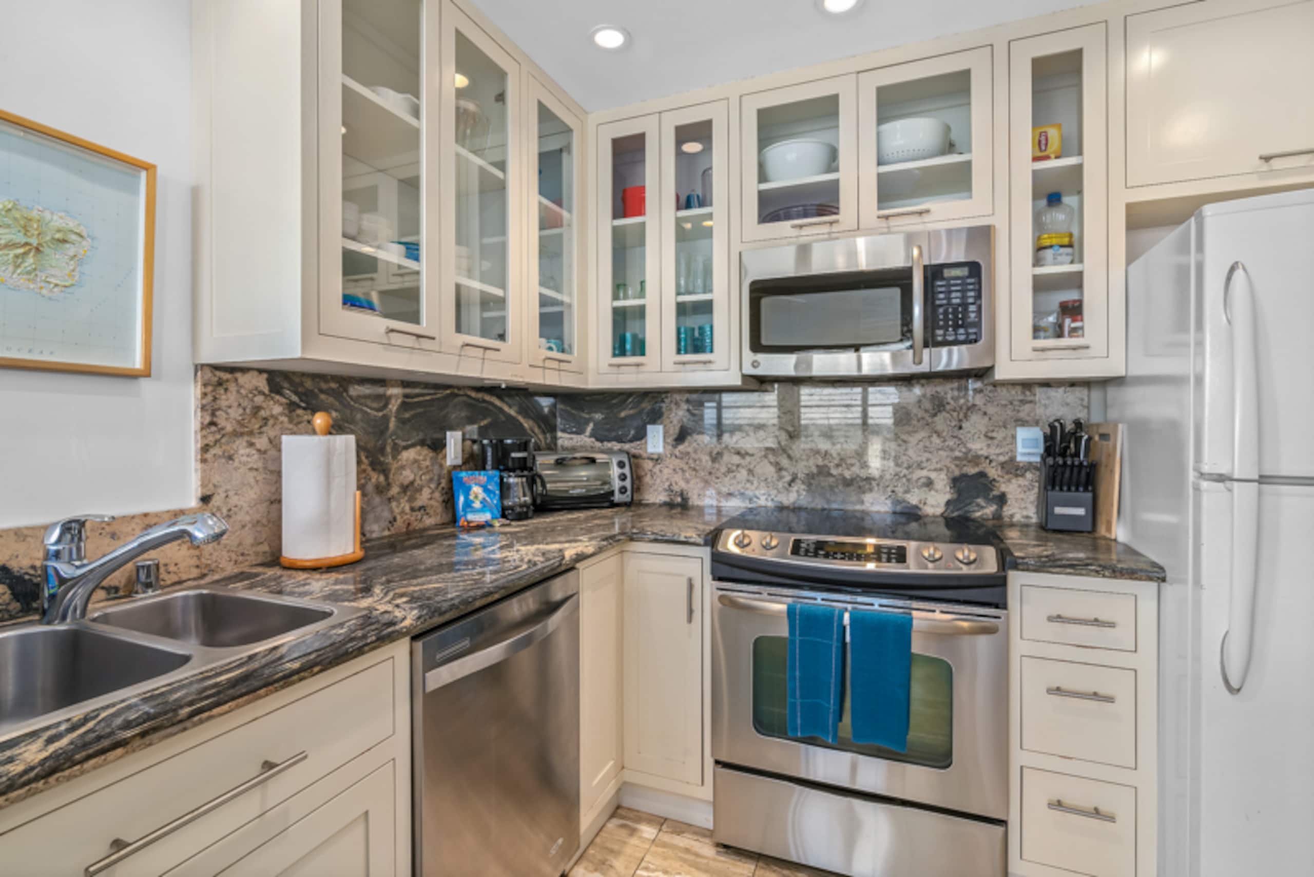 Condo in Koloa · ★4.87 · 1 bedroom · 1 bed · 1.5 baths - Image 15