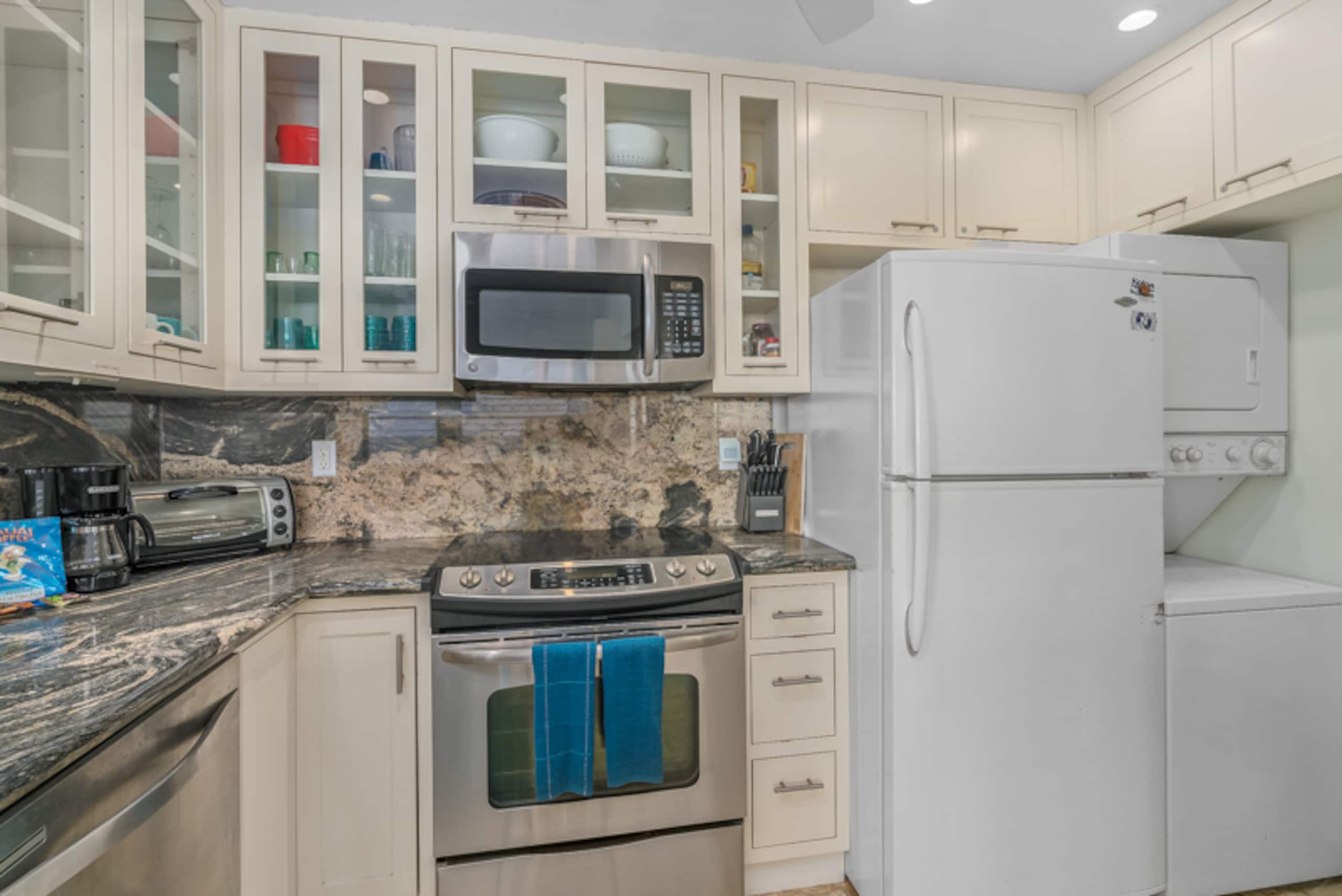 Condo in Koloa · ★4.87 · 1 bedroom · 1 bed · 1.5 baths - Image 16