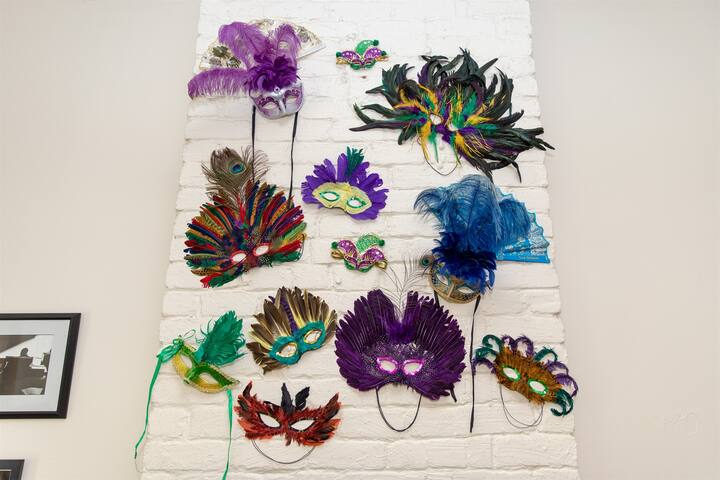 It’s about Location 1.4 miles French Quarter & 3 b gallery image 4