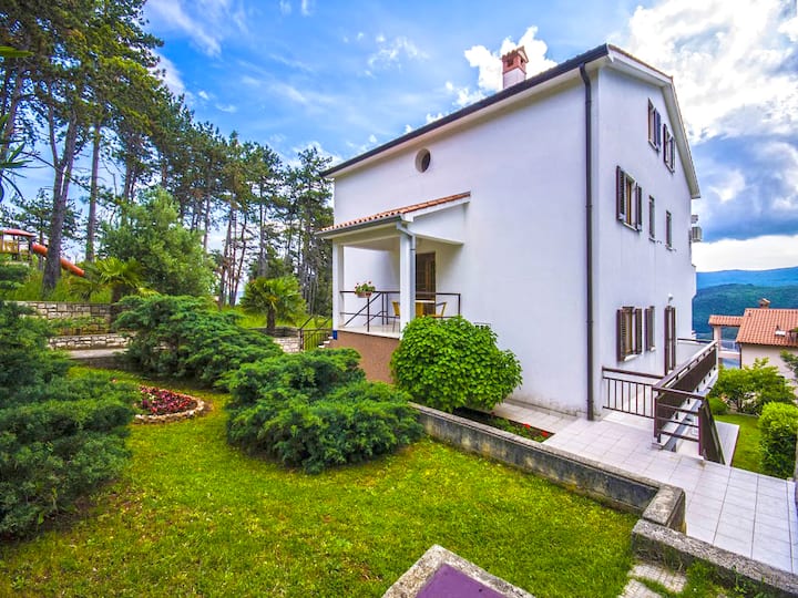 Apartment 828/1939 - Rabac