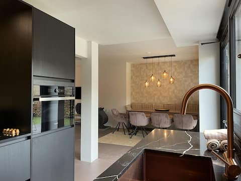 8p house Schoorl | At the beach and dune area