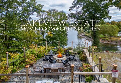 Lakeview Estate - Chef's Kitchen - NYC Getaway