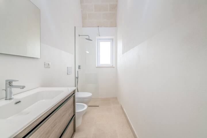 Bianco Trullo gallery image 4