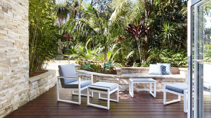 Palm Beach Tranquility gallery image 5