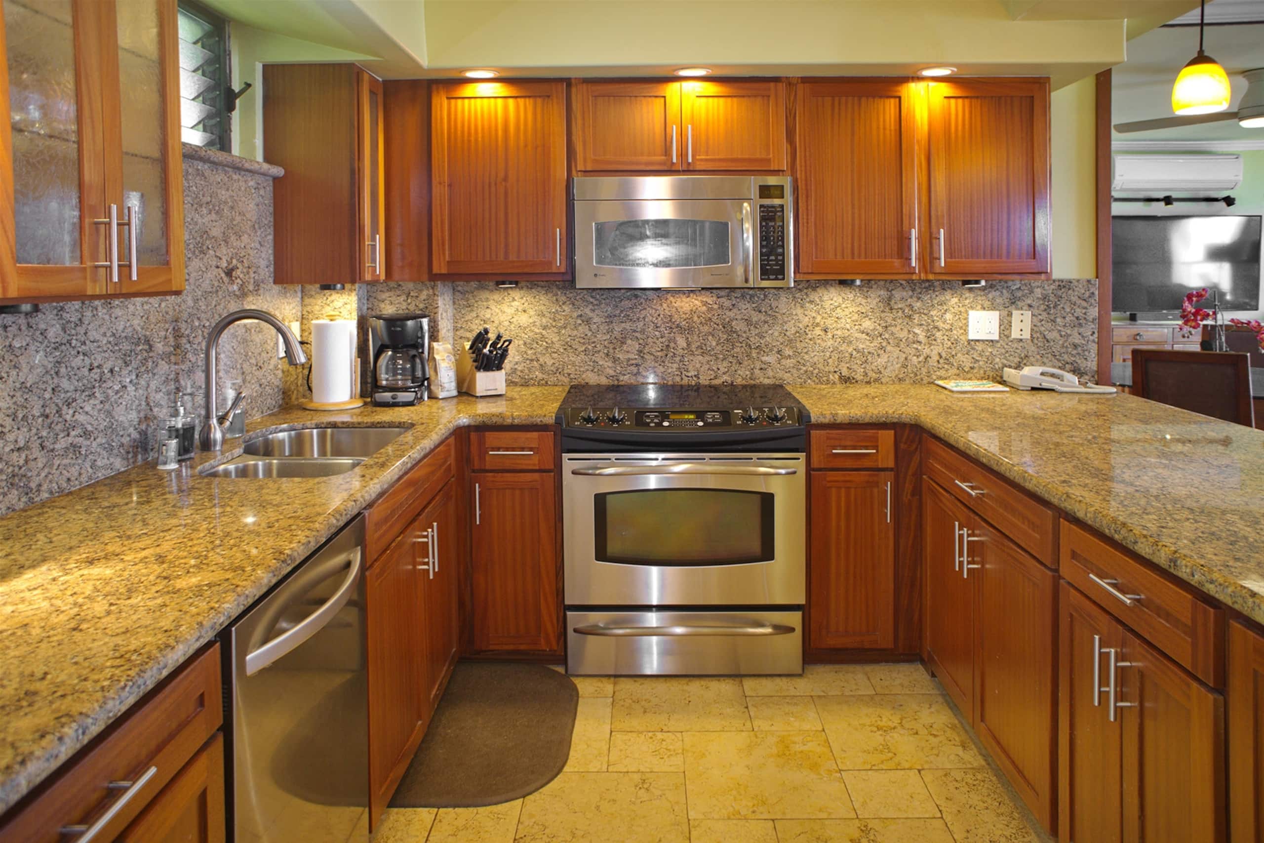 Condo in Koloa · ★4.79 · 2 bedrooms · 3 beds · 2 baths - Image 18