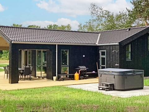 8 person holiday home in oksbøl