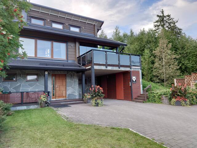 Ahavus managed Airbnb listing 2