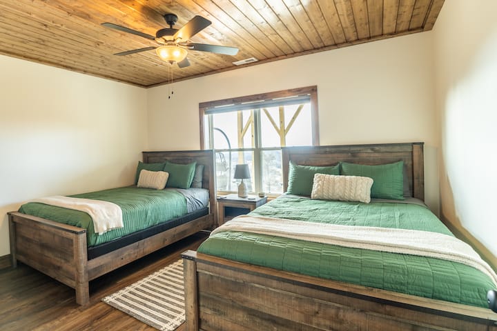 Ქვედა საძინებელი №3 - 2 საწოლი