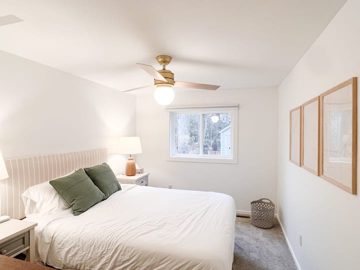 Четврта спална соба (брачен кревет)