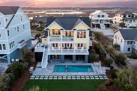 Palmettos & Sunshine: Oceanfront w/ Private Pool &