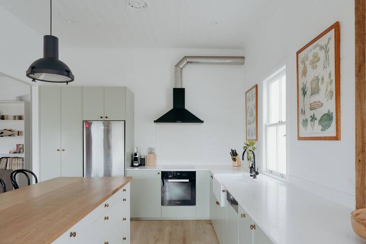 Massinger Views-Cozy fire place Private Pool Oasis gallery image 5